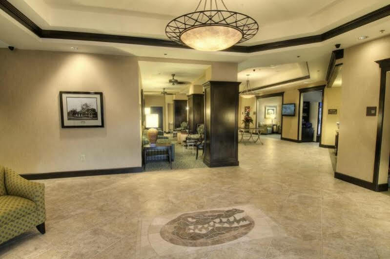 Hampton Inn & Suites Gainesville Downtown Buitenkant foto